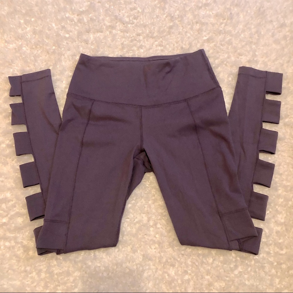 YOGALICIOUS Cutout Workout Leggings Lavender Grey